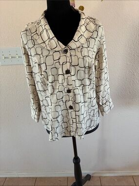Dress Barn Cream Button-Up Shirt with Black Geometric Print